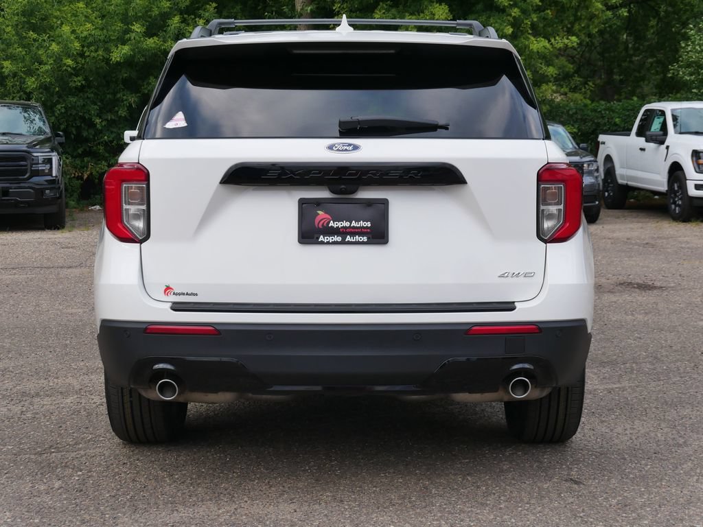 Certified 2023 Ford Explorer ST-Line AWD/4WD image 4