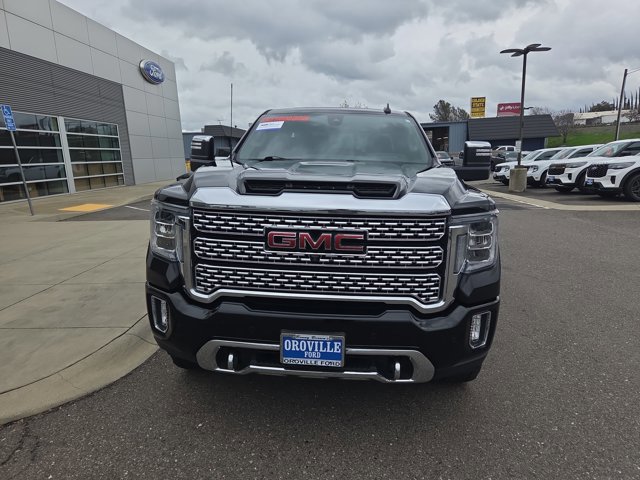 Used 2021 GMC Sierra 2500 Denali w/ Denali Black Diamond Edition image 8