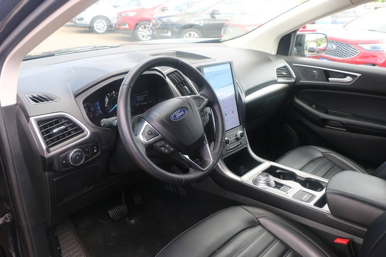 Certified 2024 Ford Edge SEL w/ Convenience Package AWD/4WD image 31