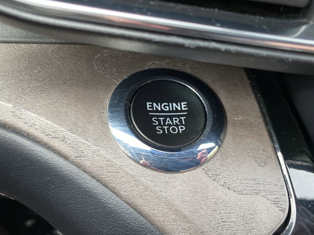 Certified 2023 Ford Explorer Platinum w/ Technology Package image 38