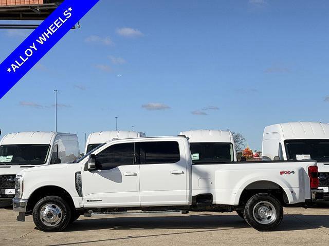 Certified 2024 Ford F350 Lariat w/ FX4 Off-Road Package image 3