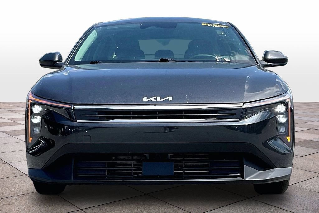 Used 2025 Kia K4 FWD image 3