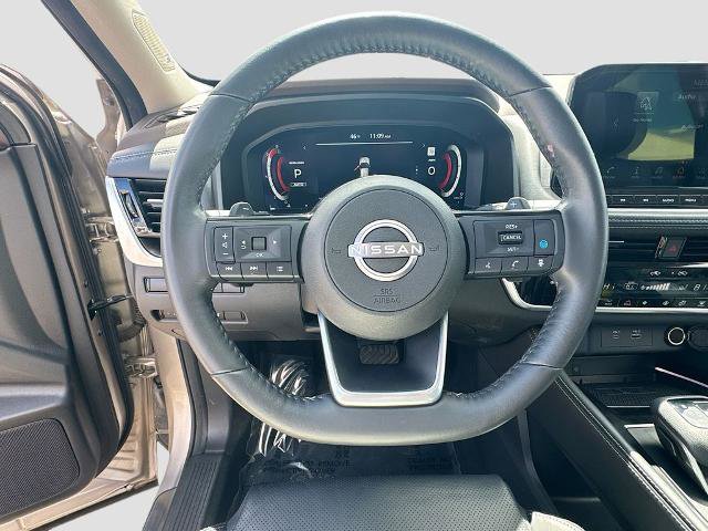 Used 2023 Nissan Rogue Platinum w/ Platinum Premium Package AWD/4WD image 10