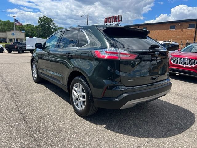 Certified 2024 Ford Edge SEL w/ Convenience Package AWD/4WD image 6