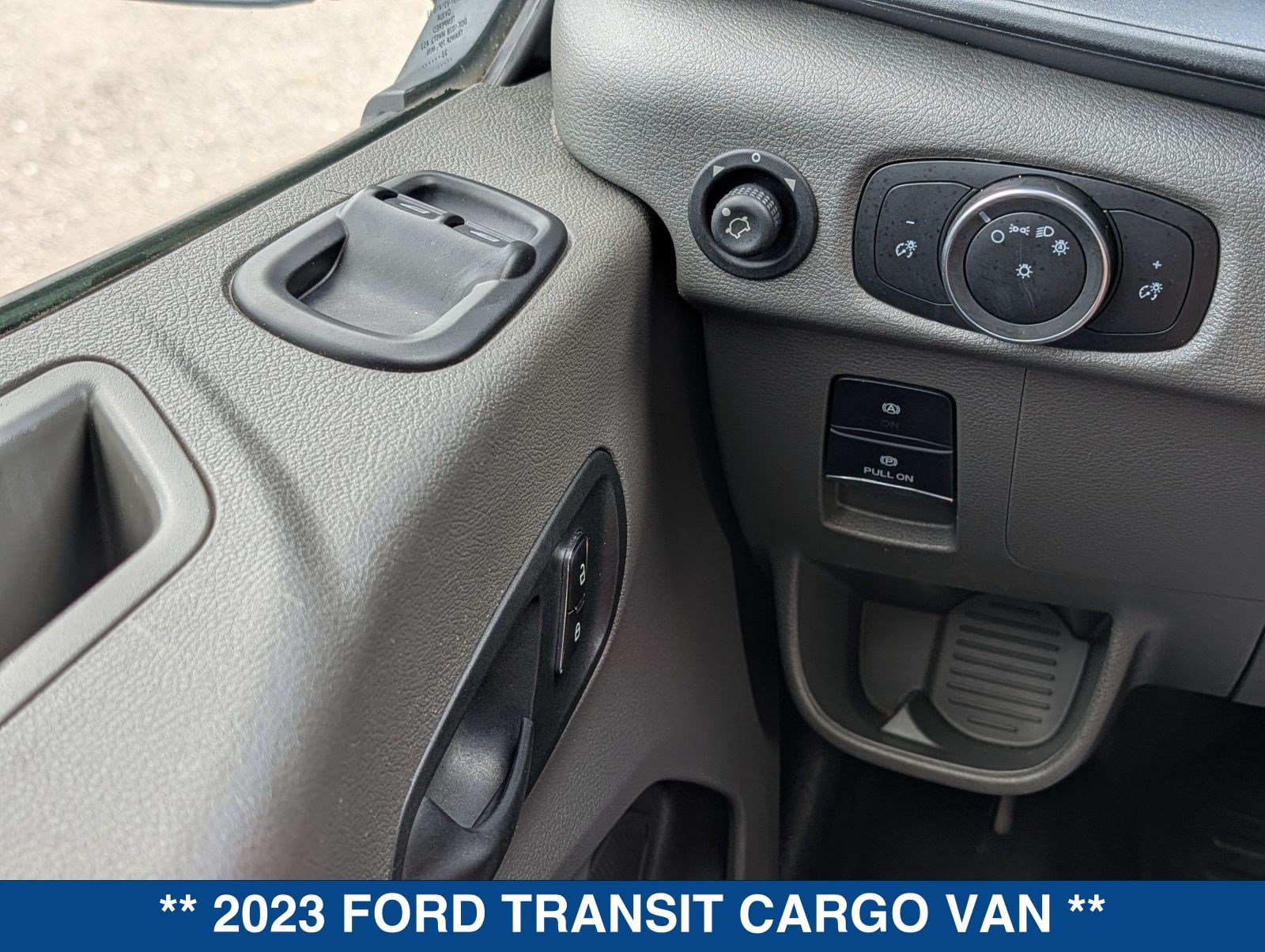 Certified 2023 Ford Transit 250 Medium Roof RWD image 22