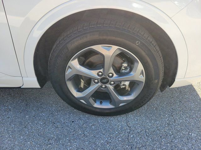 Certified 2024 Ford Escape ST-Line w/ Equipment Group 301A FWD image 8