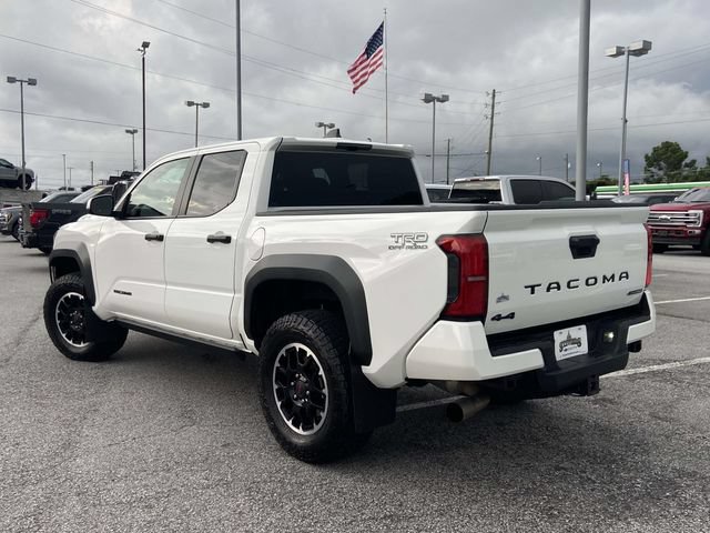 Used 2024 Toyota Tacoma TRD Off-Road AWD/4WD image 5