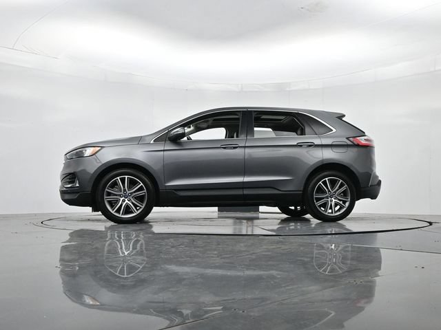Certified 2022 Ford Edge Titanium AWD/4WD image 40