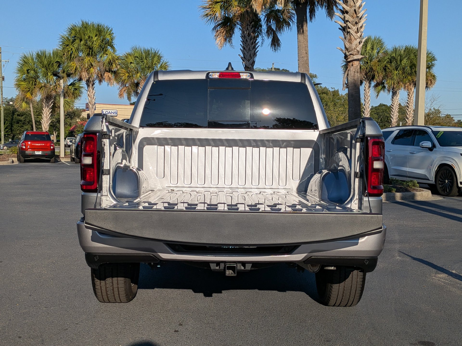 Used 2025 RAM 1500 Big Horn AWD/4WD image 16