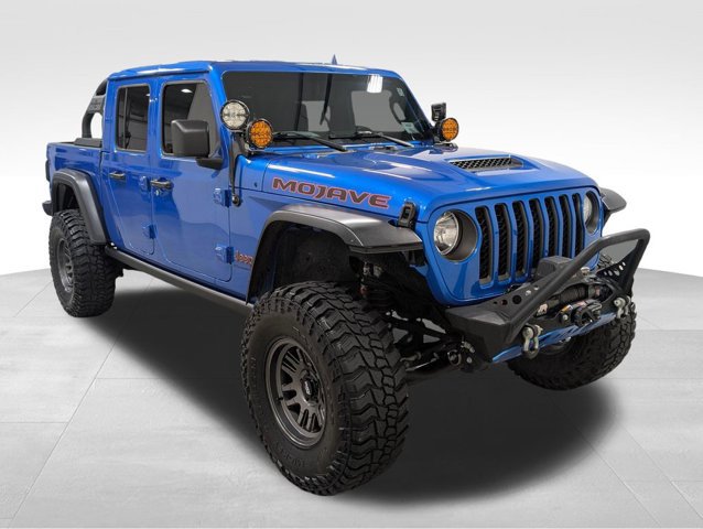 Used 2023 Jeep Gladiator Mojave w/ Trailer Tow Package AWD/4WD image 18