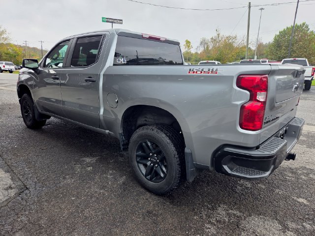 Used 2024 Chevrolet Silverado 1500 Custom Trail Boss w/ LPO, Dark Essentials Package AWD/4WD image 4
