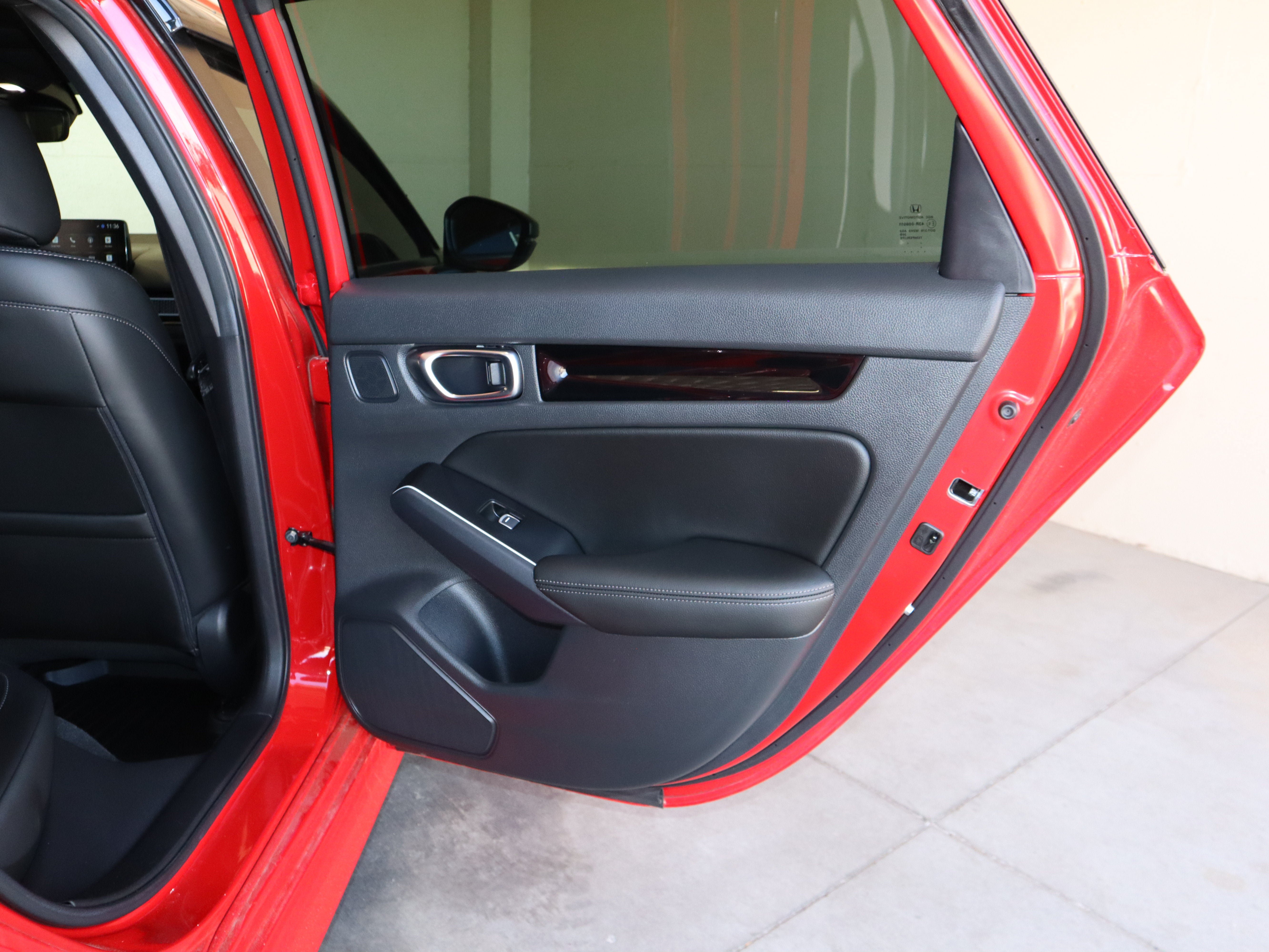 Used 2025 Honda Civic Sport image 44