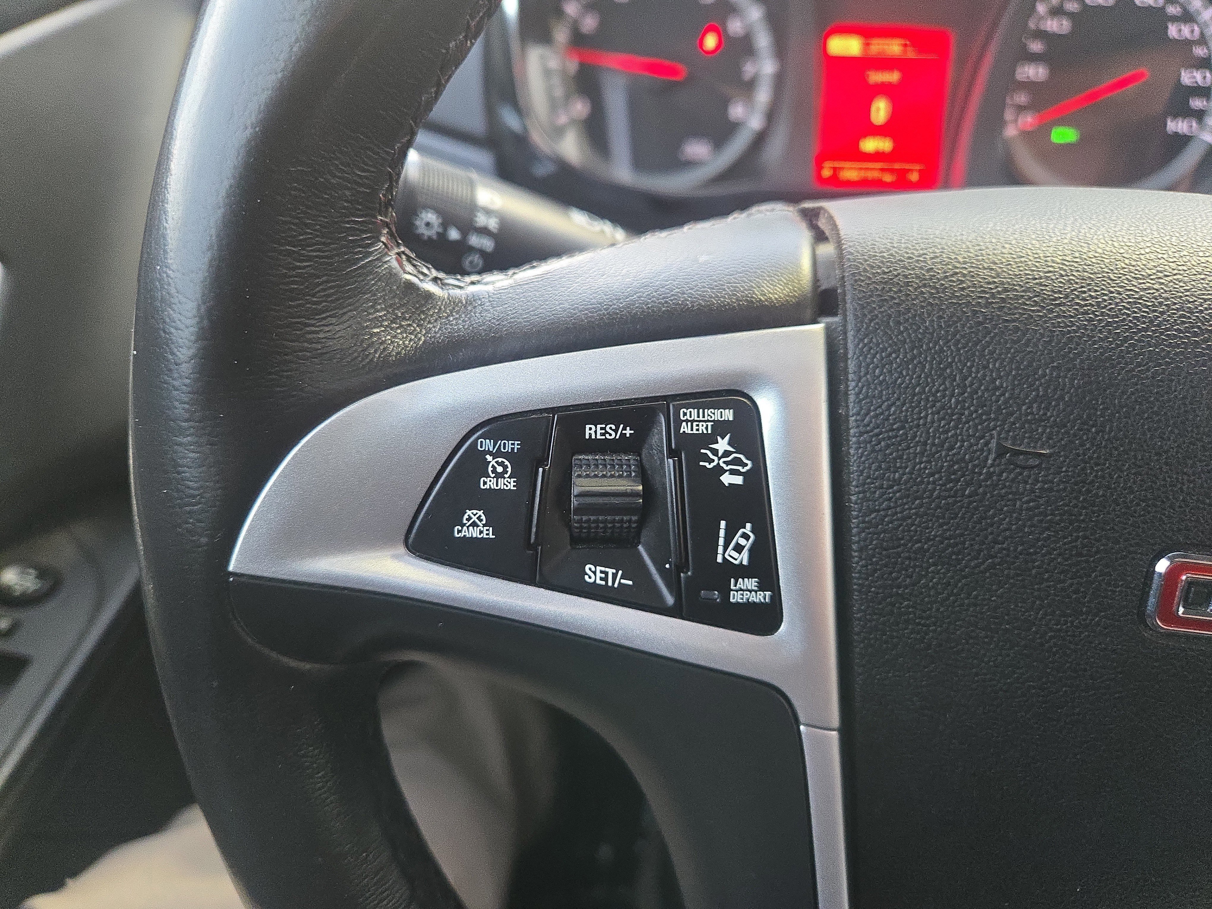 Used 2017 GMC Terrain SLT w/ Open Road Package image 31