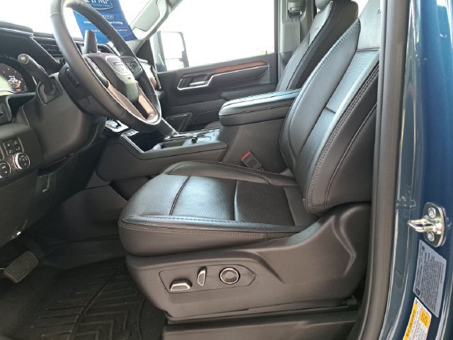 Used 2025 GMC Sierra 2500 Denali w/ Max Trailering Package AWD/4WD image 25