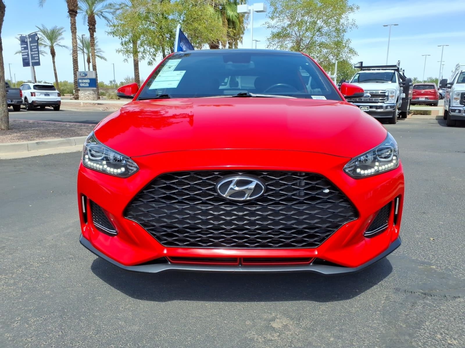 Used 2019 Hyundai Veloster Turbo FWD image 2