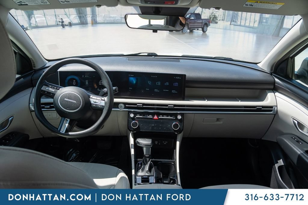 Used 2025 Hyundai Tucson SEL FWD image 4