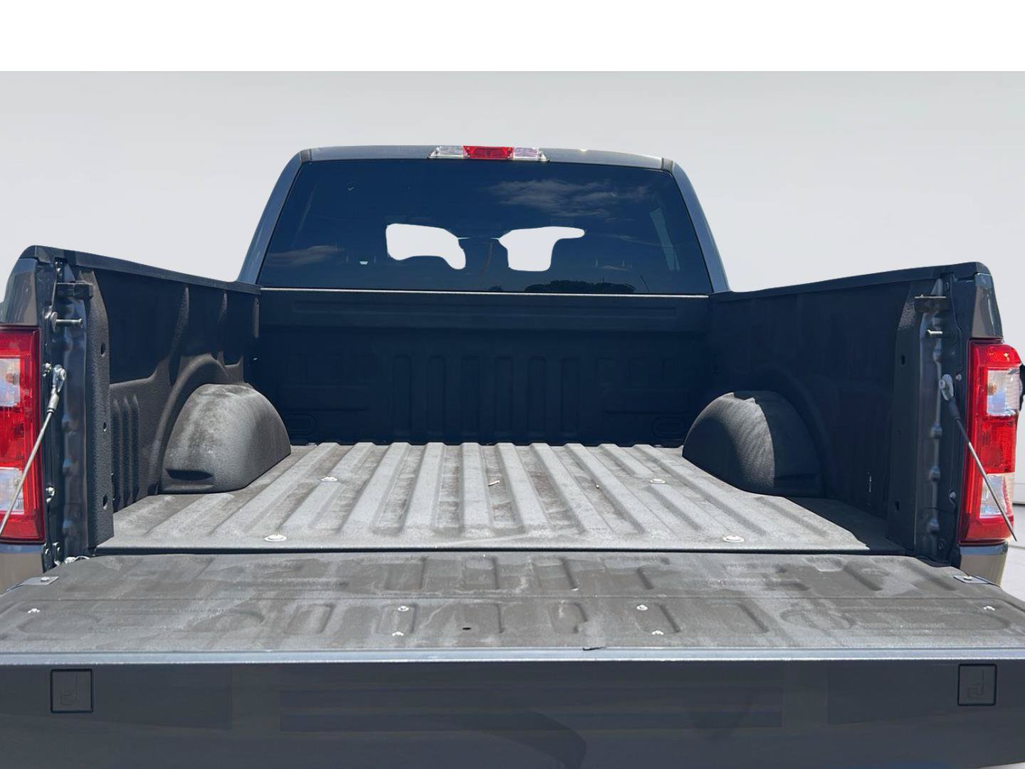 Certified 2021 Ford F150 XL w/ STX Appearance Package AWD/4WD image 26