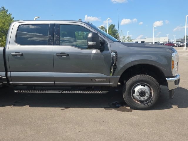 Certified 2026 Ford F350 XLT AWD/4WD image 4