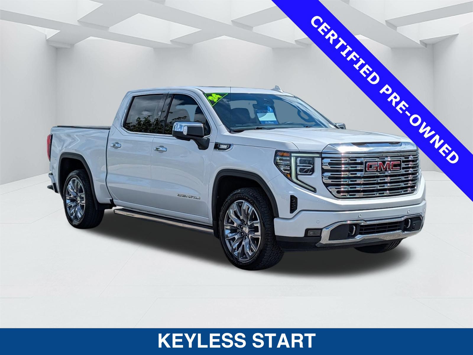 Used 2024 GMC Sierra 1500 Denali w/ Denali Reserve Package AWD/4WD image 3