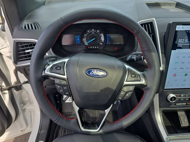 Certified 2024 Ford Edge ST-Line AWD/4WD image 21