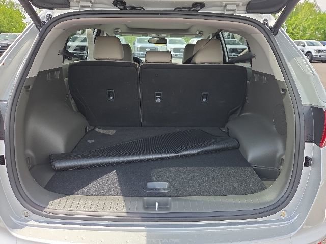 Used 2017 Kia Sportage EX w/ EX Technology Package FWD image 11