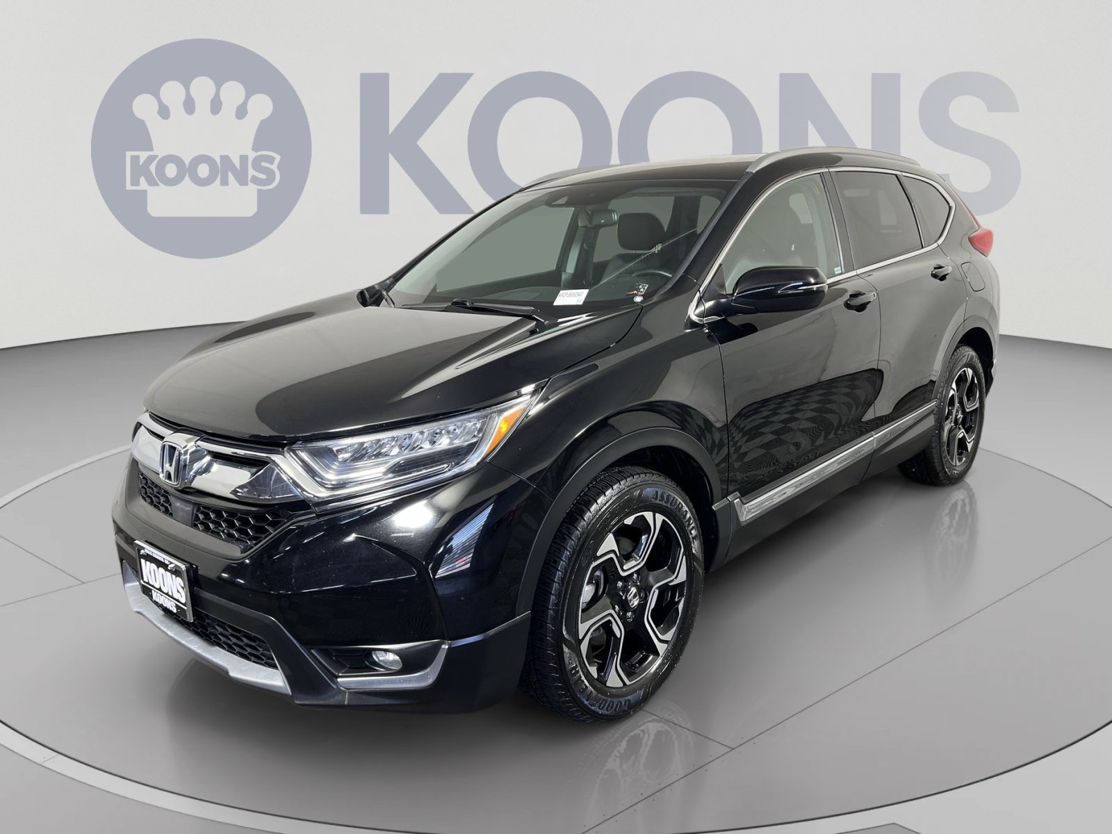 Used 2018 Honda CR-V Touring image 1