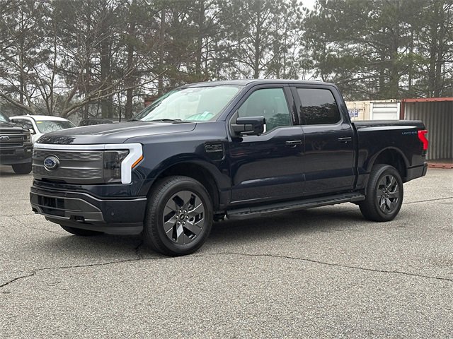 Certified 2023 Ford F150 Lightning Lariat w/ Tow Technology Package image 3
