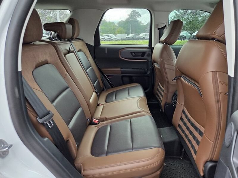 Certified 2023 Ford Bronco Sport Badlands w/ Premium Package AWD/4WD image 19