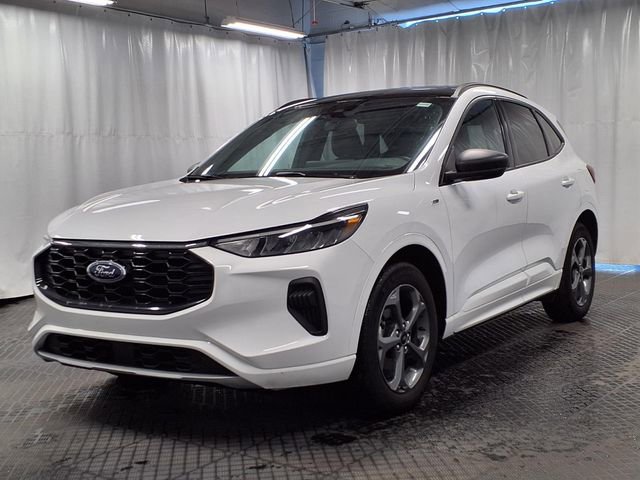Certified 2023 Ford Escape ST-Line w/ Tech Pack #1 AWD/4WD image 26