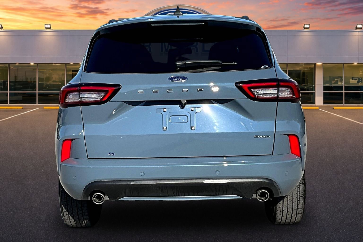 Certified 2025 Ford Escape ST-Line Elite AWD/4WD image 4