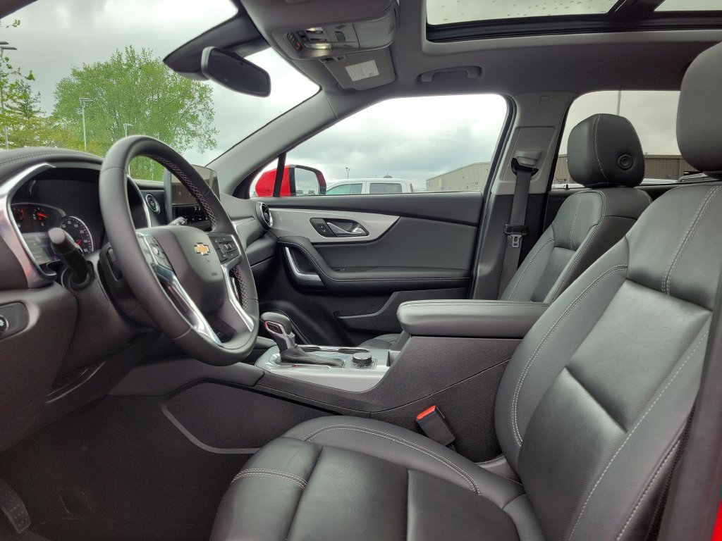 Used 2023 Chevrolet Blazer LT w/ LPO, Floor Liner Package FWD image 19