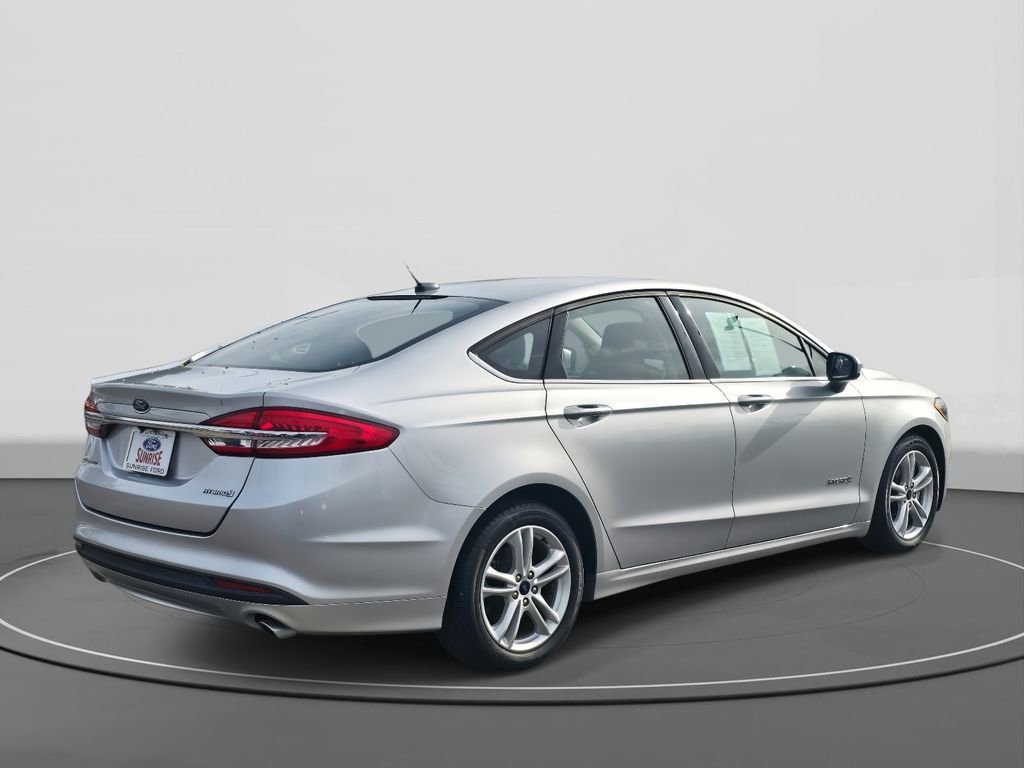 Certified 2018 Ford Fusion S image 4