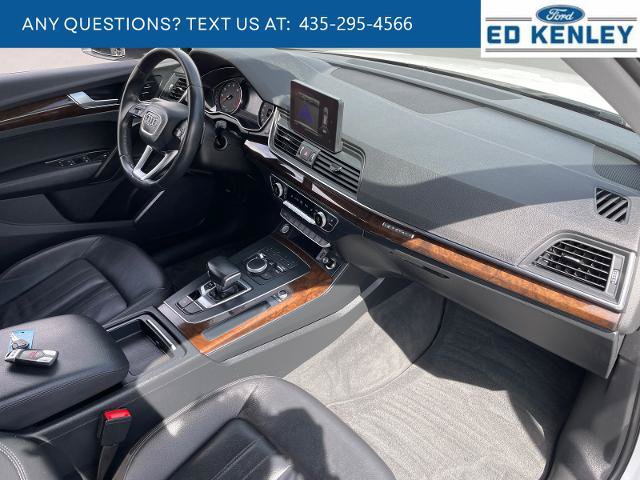 Used 2019 Audi Q5 2.0T Premium w/ Convenience Package AWD/4WD image 24