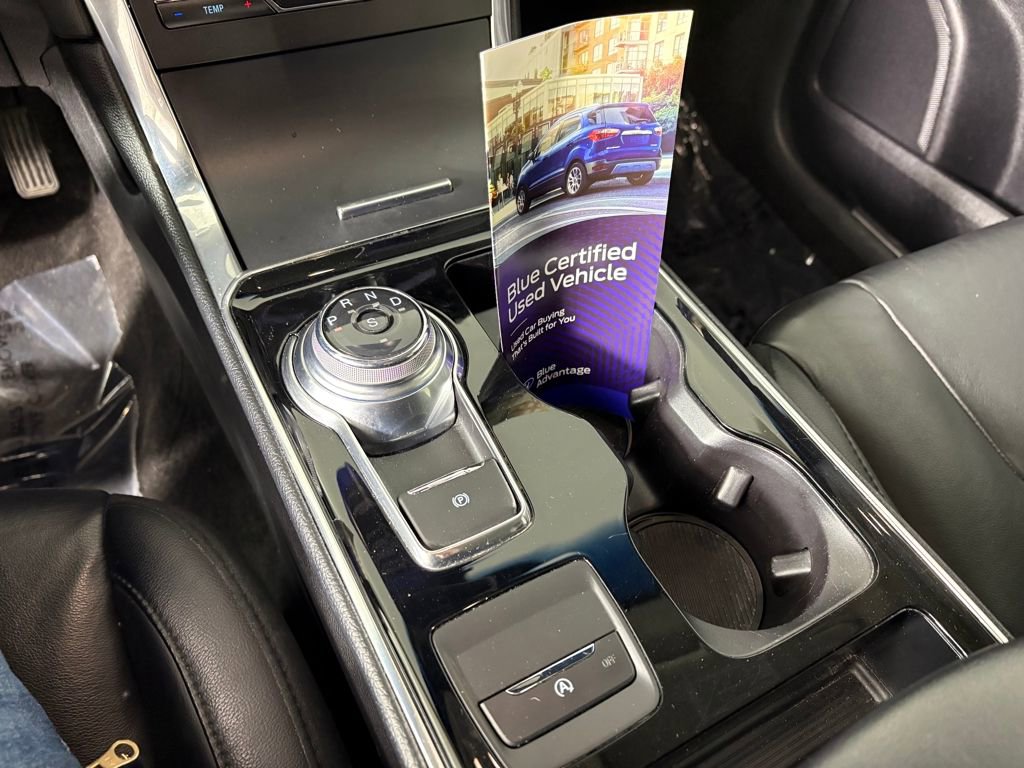 Certified 2019 Ford Edge Titanium image 21