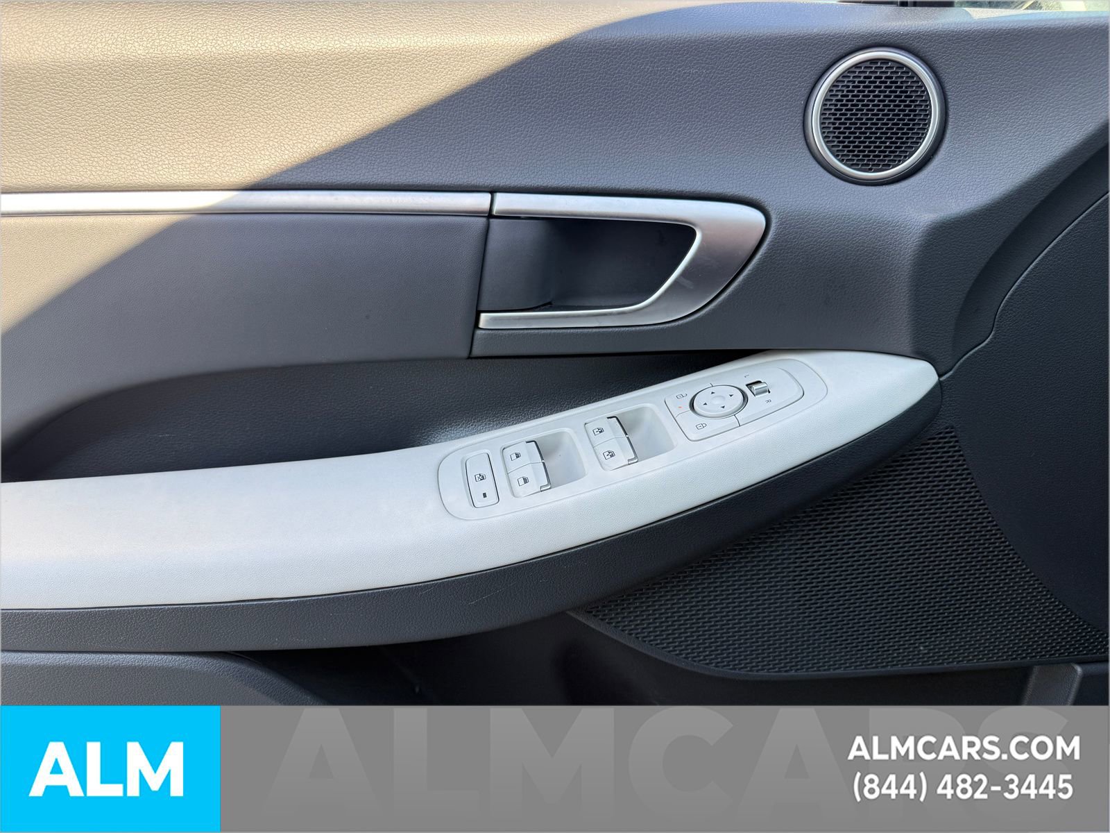 Used 2025 Hyundai Sonata SEL FWD image 22