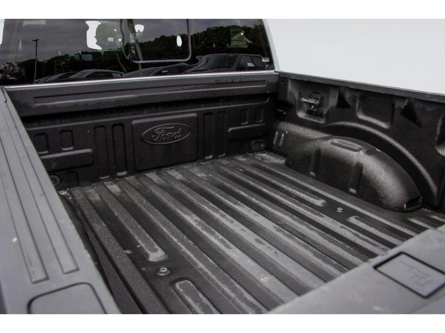 Certified 2024 Ford F150 Lariat w/ Bed Utility Package AWD/4WD image 5