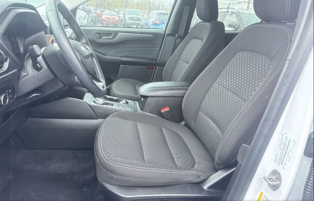 Certified 2023 Ford Escape Active AWD/4WD image 8