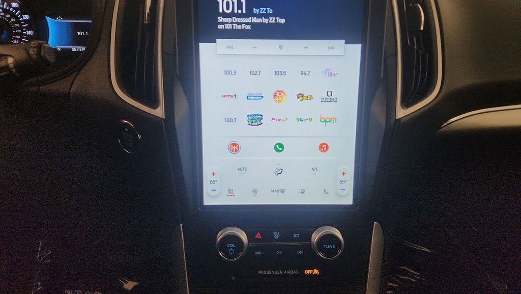 Certified 2022 Ford Edge SEL w/ Convenience Package image 16