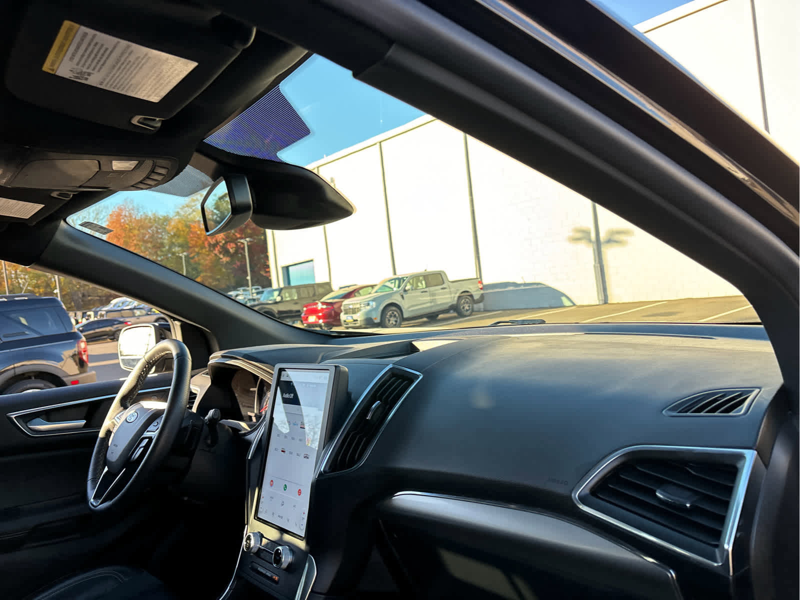 Certified 2022 Ford Edge ST image 28