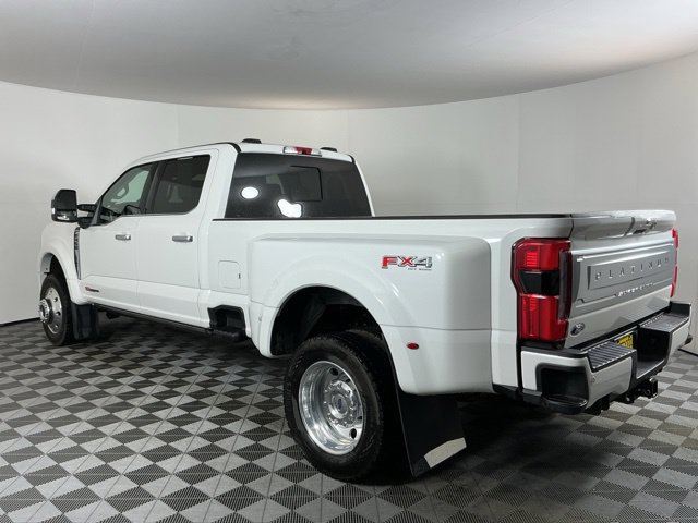 Certified 2026 Ford F450 Platinum w/ Platinum Plus Package AWD/4WD image 6