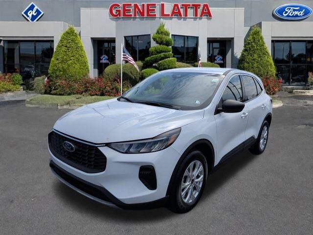 Certified 2023 Ford Escape Active AWD/4WD video 3