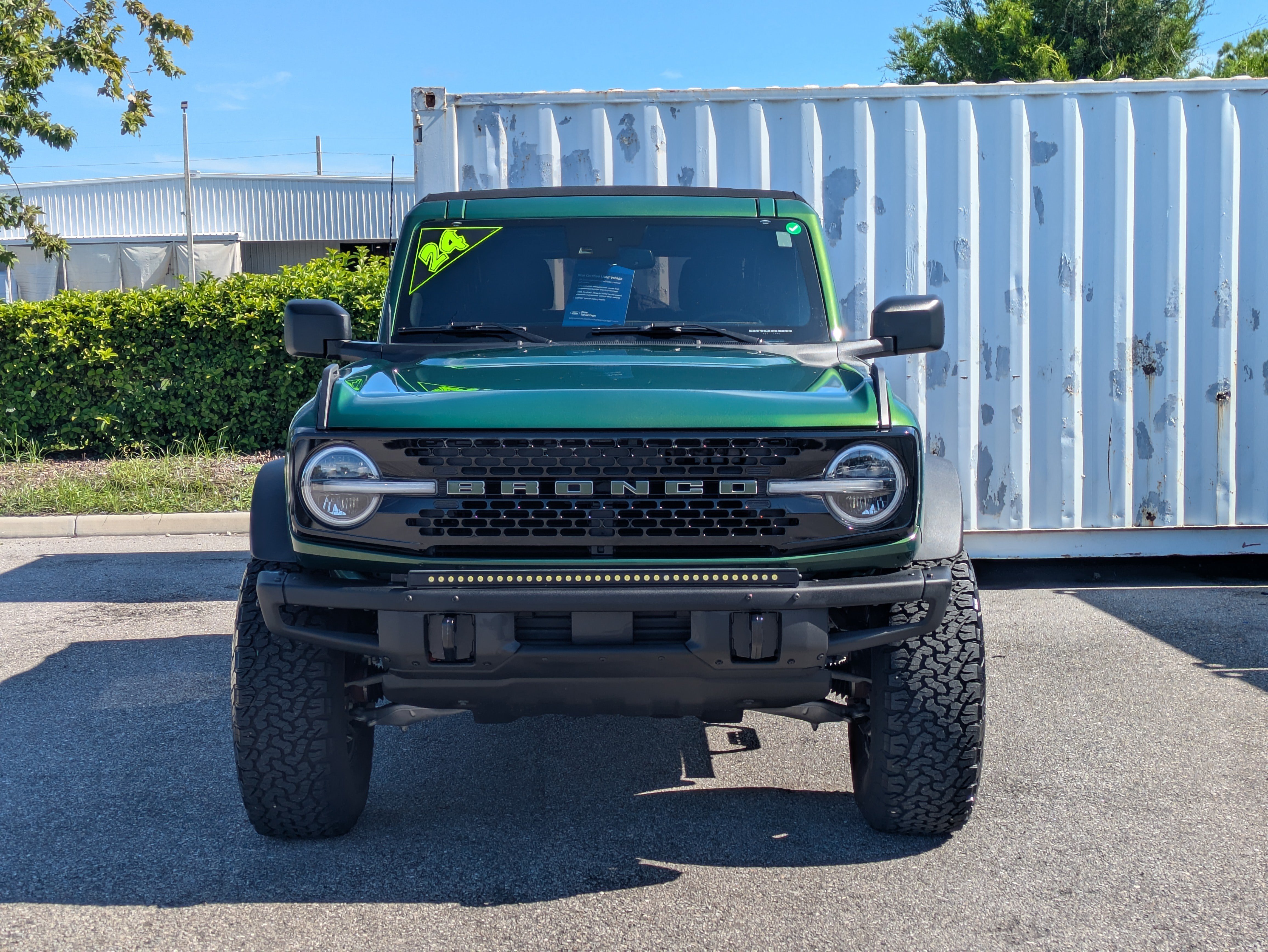 Certified 2024 Ford Bronco Wildtrak AWD/4WD image 9