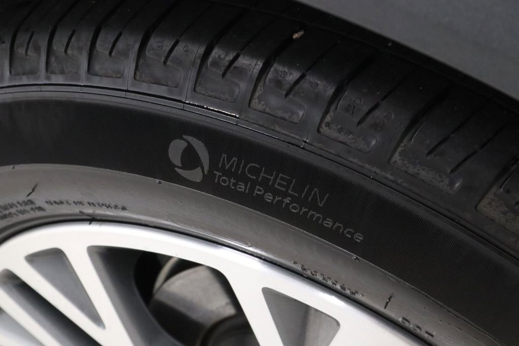 Certified 2022 Ford Escape SEL image 20