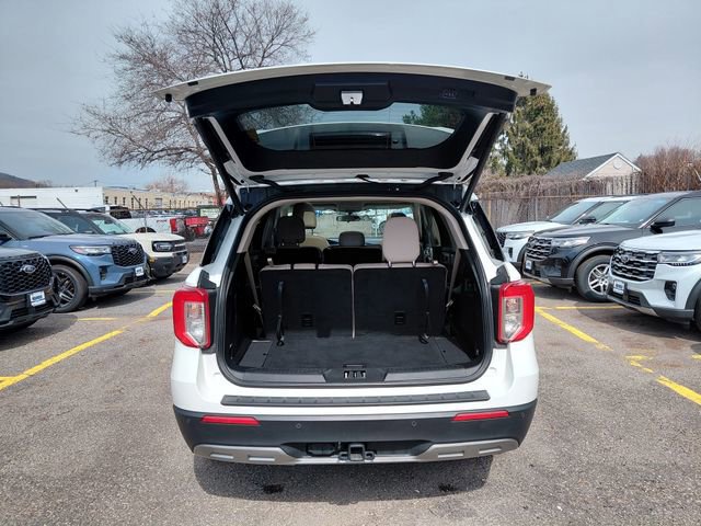 Certified 2023 Ford Explorer XLT w/ Equipment Group 202A image 9