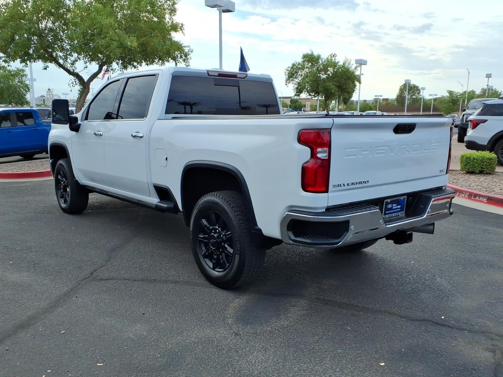 Used 2022 Chevrolet Silverado 2500 LTZ w/ LTZ Plus Package AWD/4WD image 6