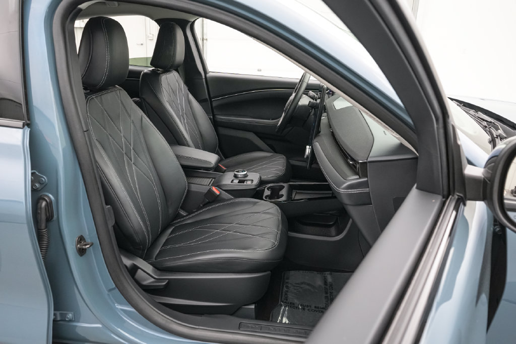Certified 2024 Ford Mustang Mach-E Select RWD image 23