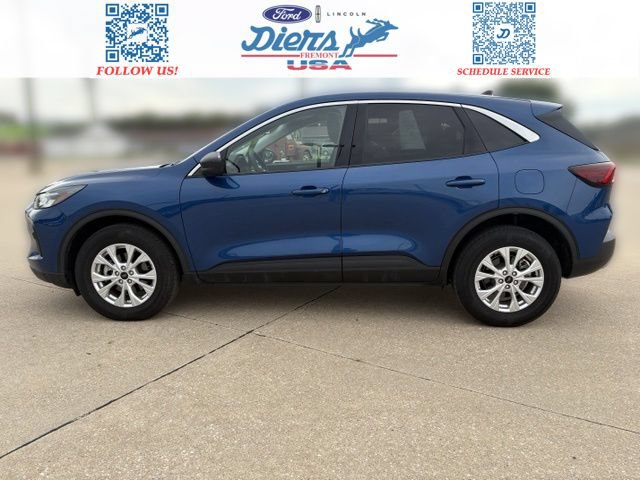 Certified 2023 Ford Escape Active AWD/4WD image 2