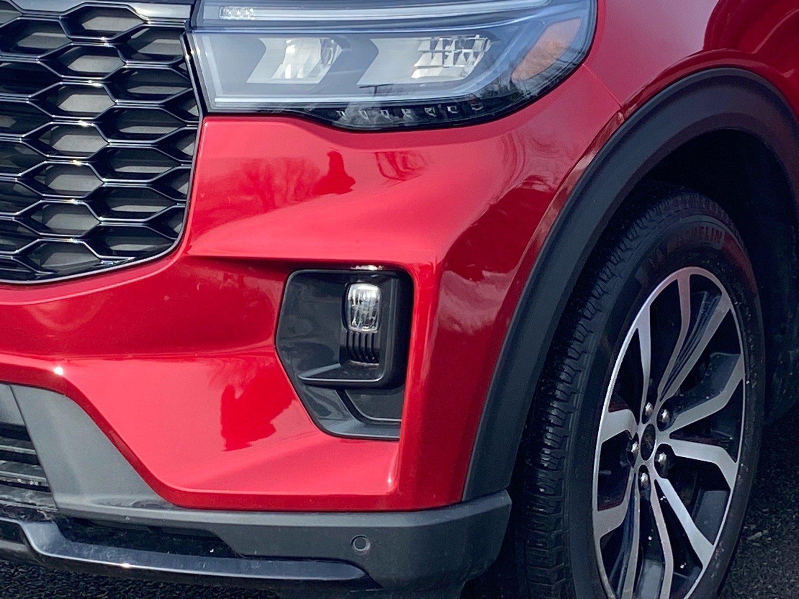 Certified 2025 Ford Explorer ST-Line image 22