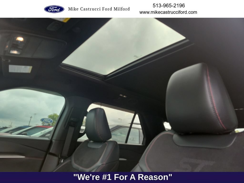 Certified 2025 Ford Explorer ST w/ Sun And Sound Package AWD/4WD image 22