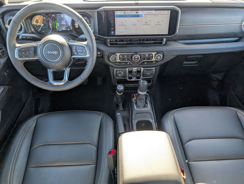 Used 2024 Jeep Wrangler Unlimited Sahara image 38